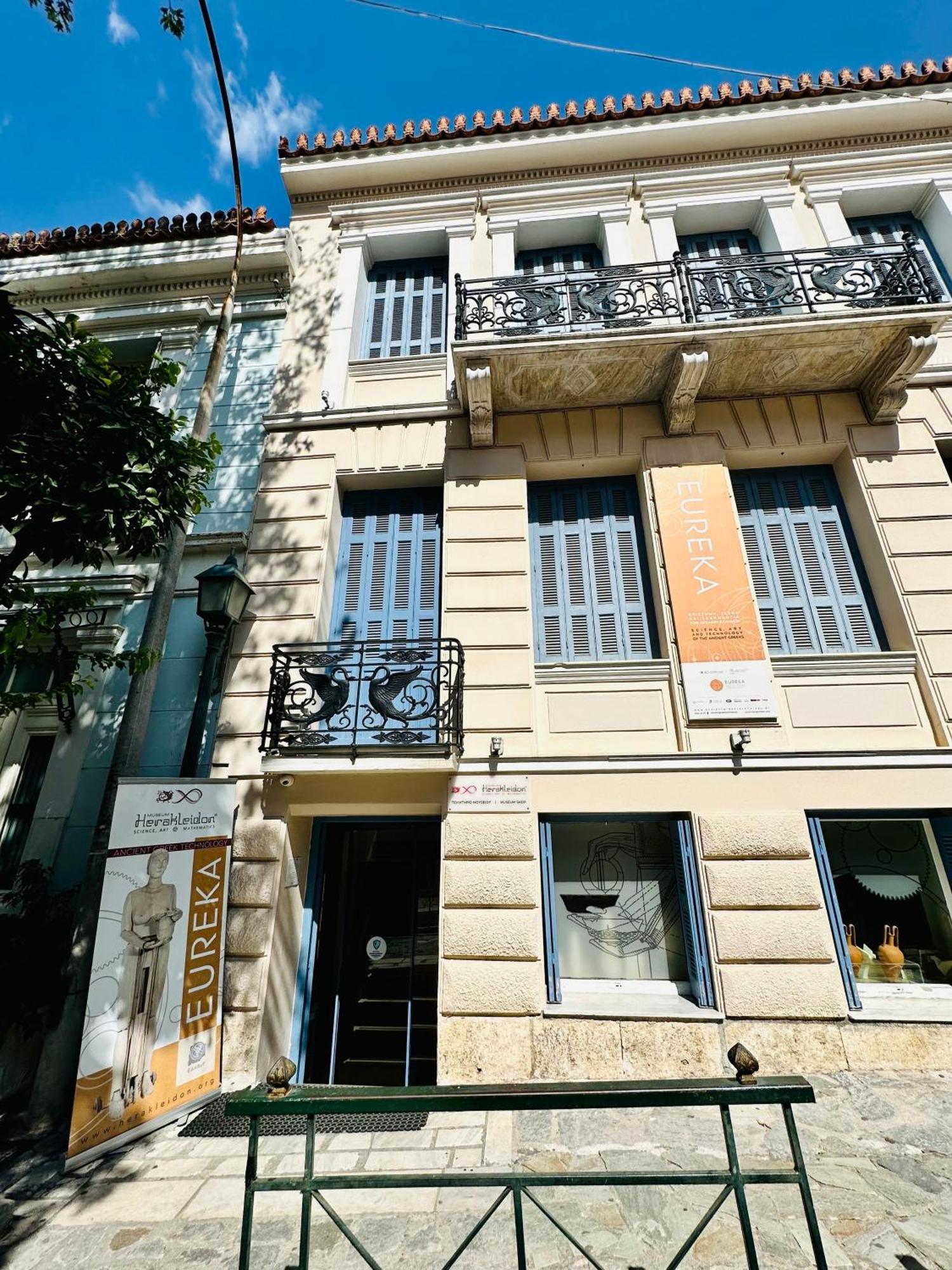 Yuna Penthouse, 100Sqm Private Rooftop Terrasse, Acropolis By Foot Atenas Exterior foto